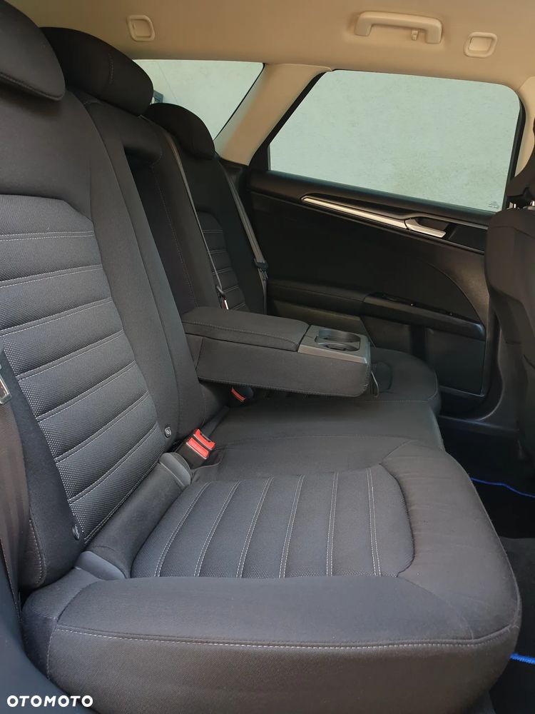 Ford Mondeo 2.0 TDCi Titanium - 35