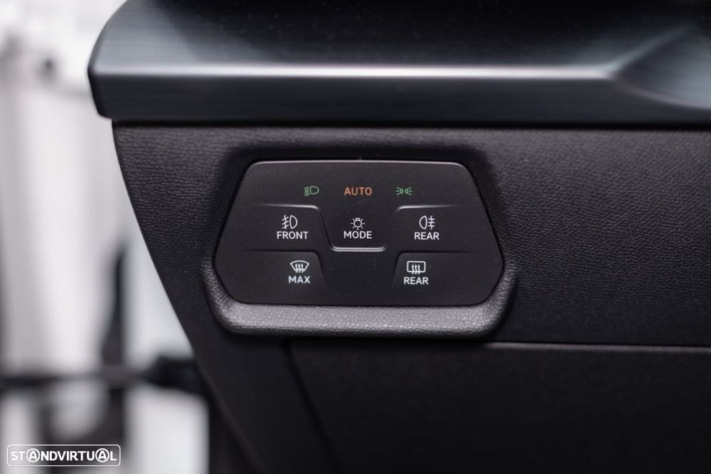 Cupra Formentor 1.4 e-Hybrid Plus DSG - 36
