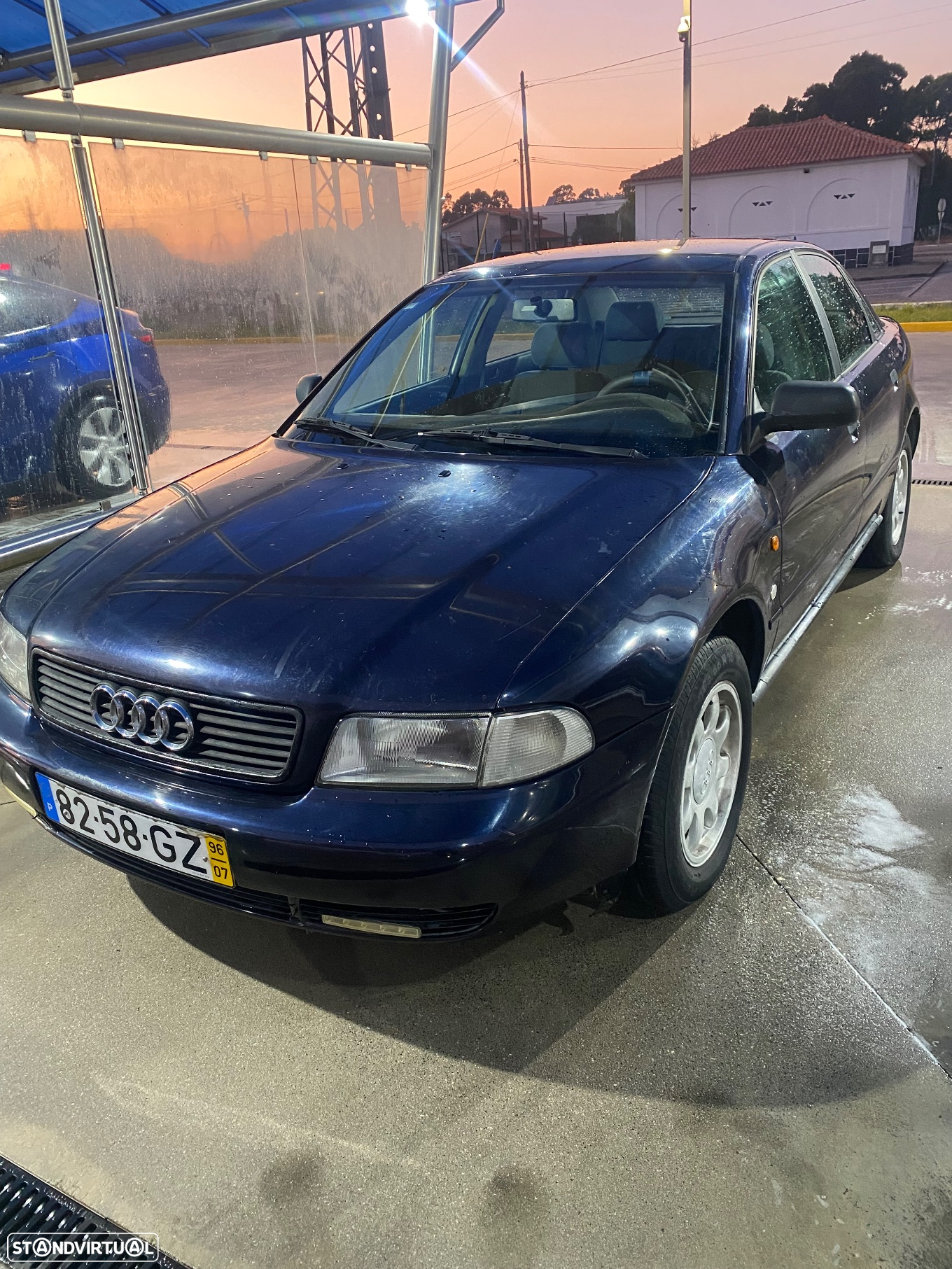 Audi A4 1.6 Attraction - 2