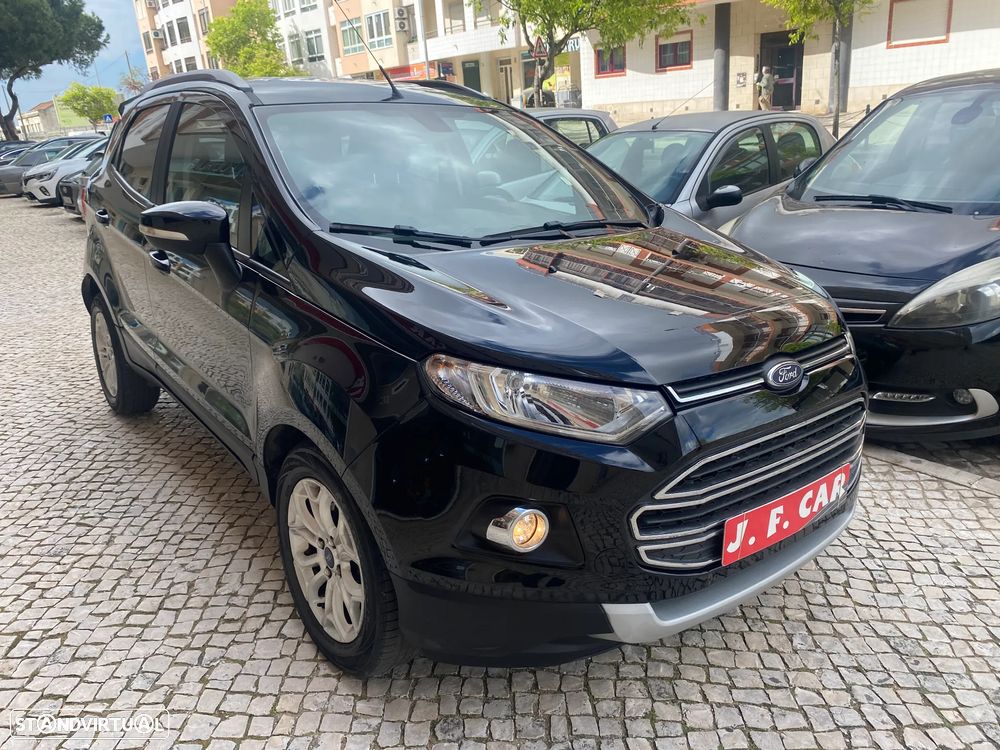 Ford EcoSport 1.0 EcoBoost Titanium - 16