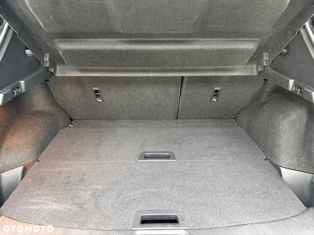 Nissan Qashqai 1.5 dCi N-CONNECTA - 25