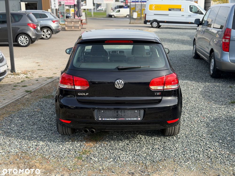 Volkswagen Golf - 16