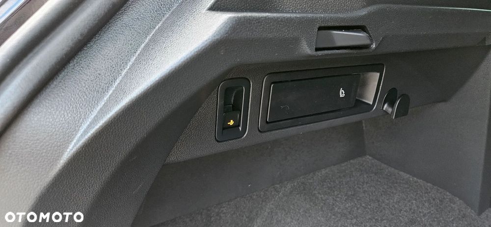 Volkswagen Tiguan - 28