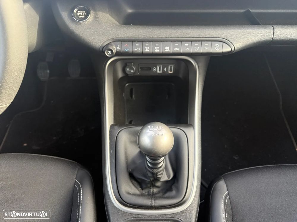 Jeep Avenger 1.2 GSE T3 Summit - 14