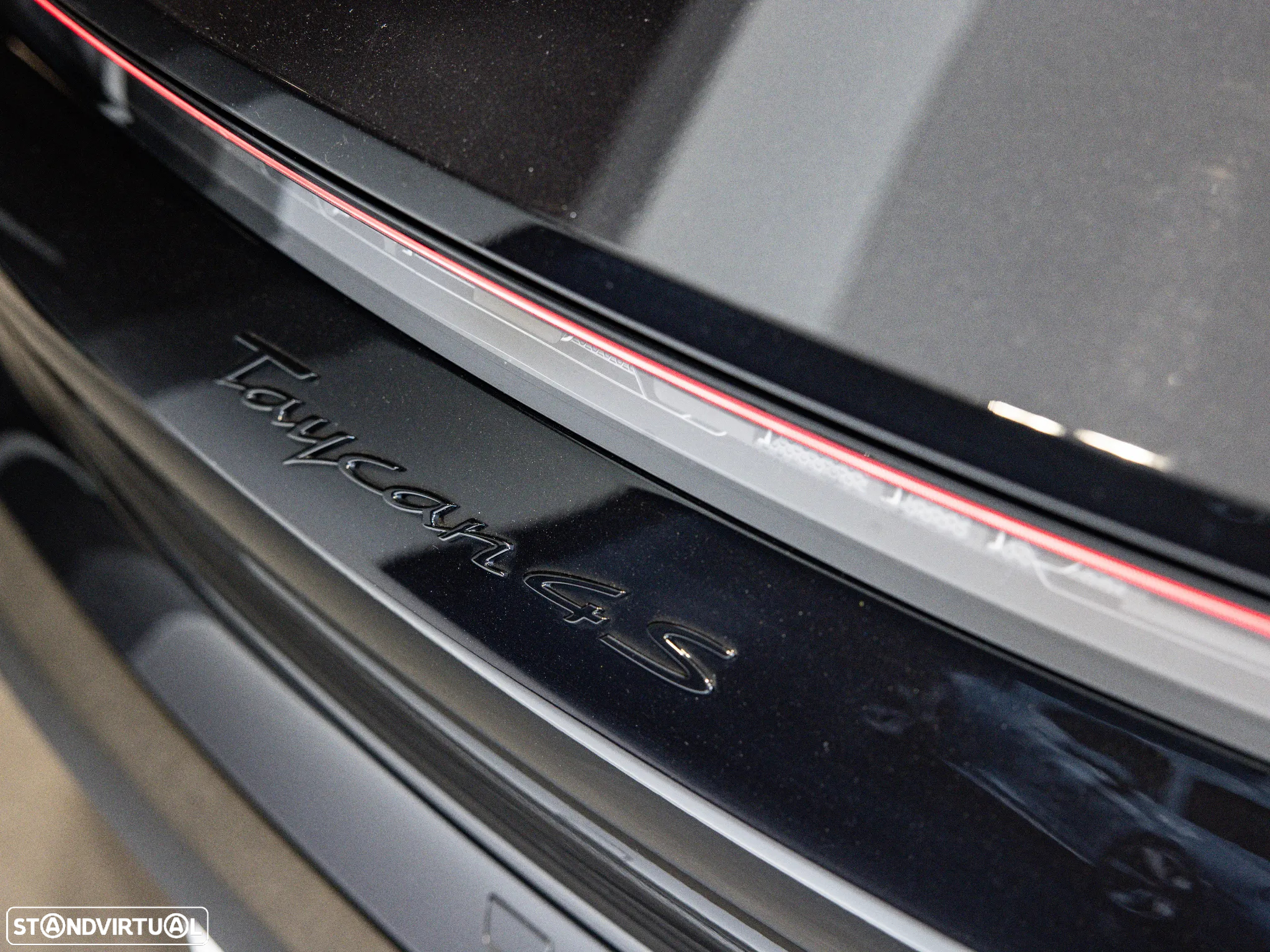 Porsche Taycan 4S - 5