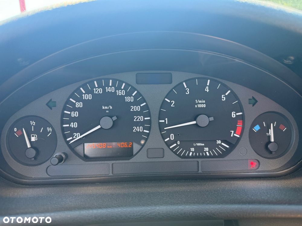 BMW Seria 3 - 14