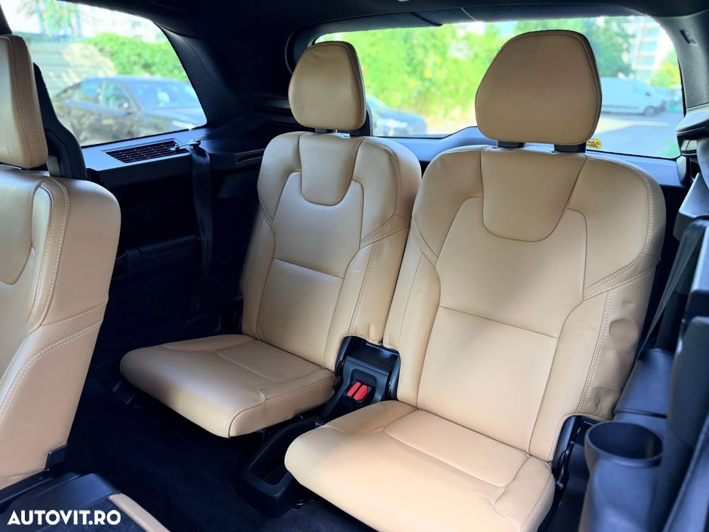 Volvo XC 90 B5 D AWD Plus Bright - 13