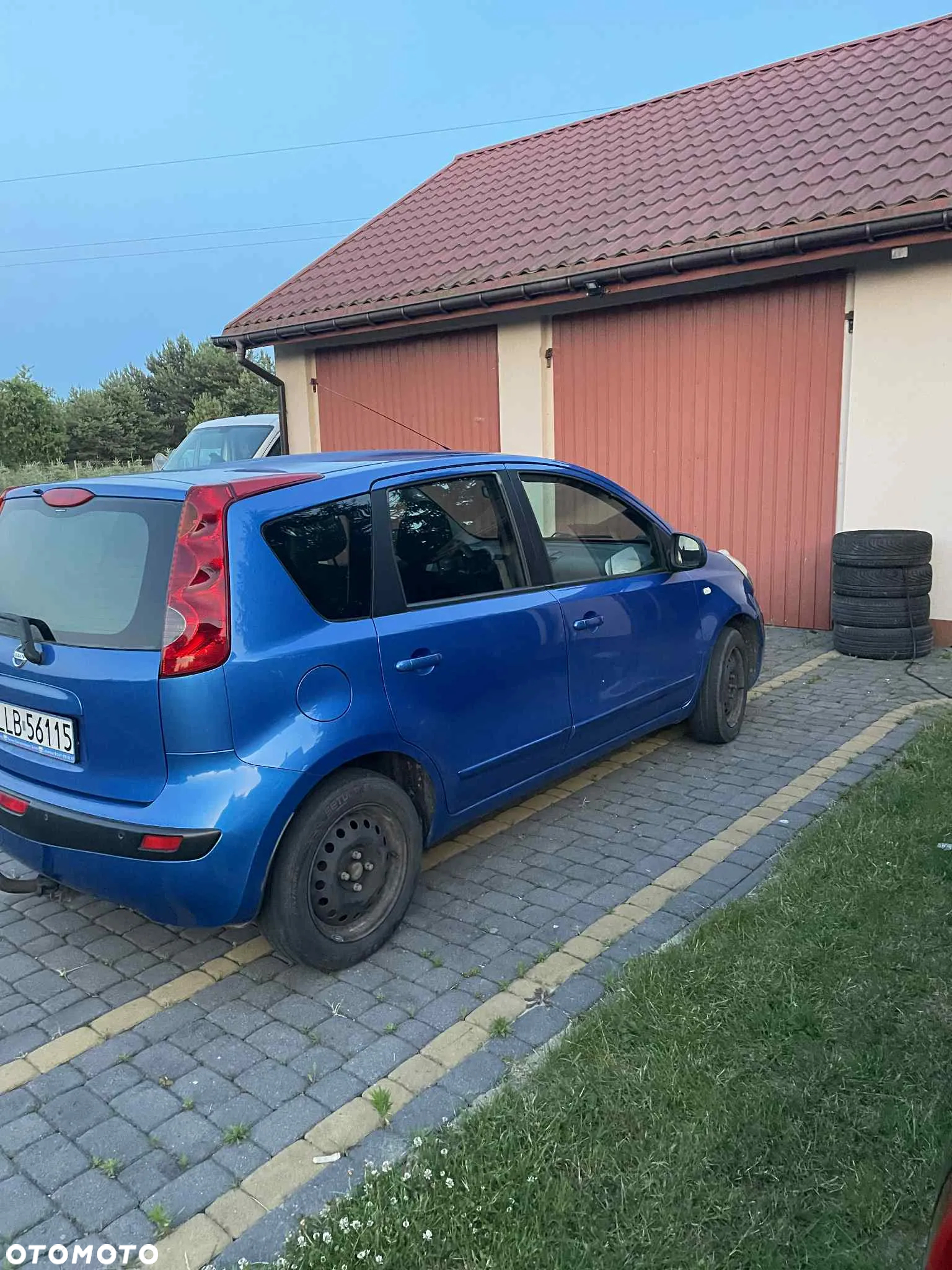 Nissan Note - 4