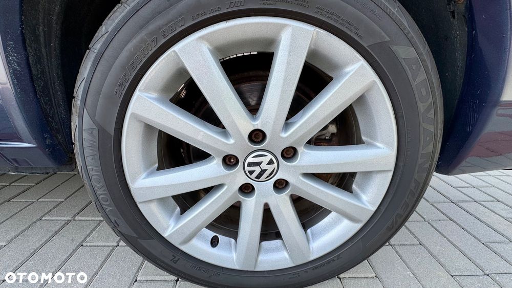Volkswagen Multivan - 26