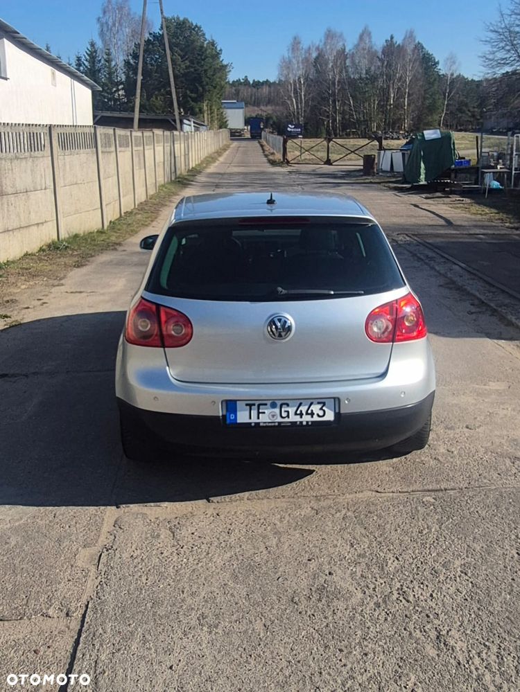 Volkswagen Golf 1.6 FSI Goal - 6