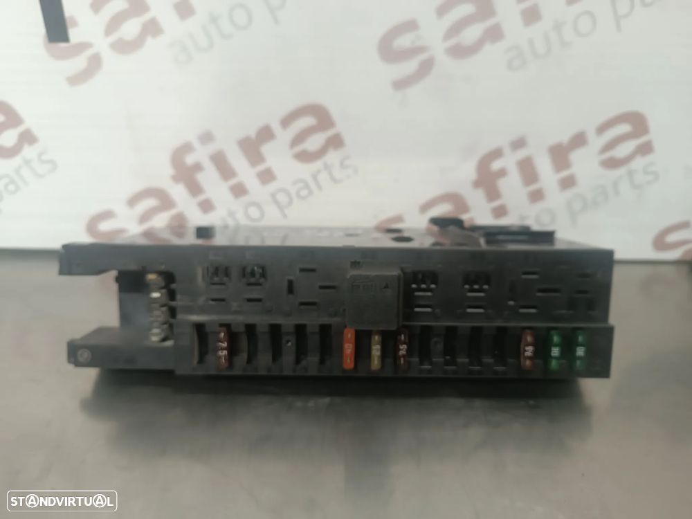 CAIXA DE FUSIVEIS / SAM MERCEDES W203 C220CDI REF. 2035453801 - 1