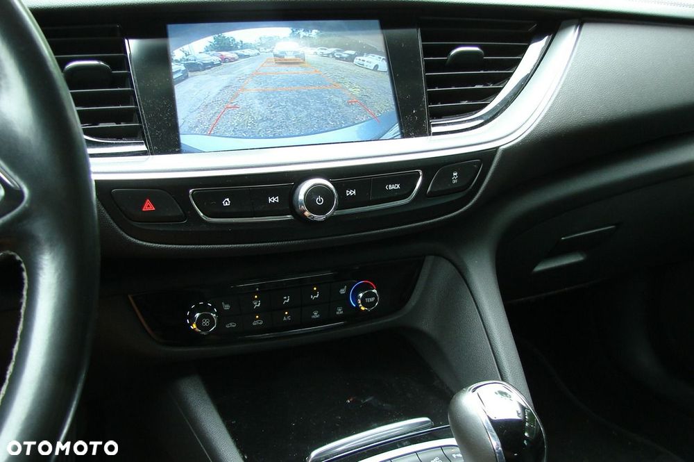 Opel Insignia - 25