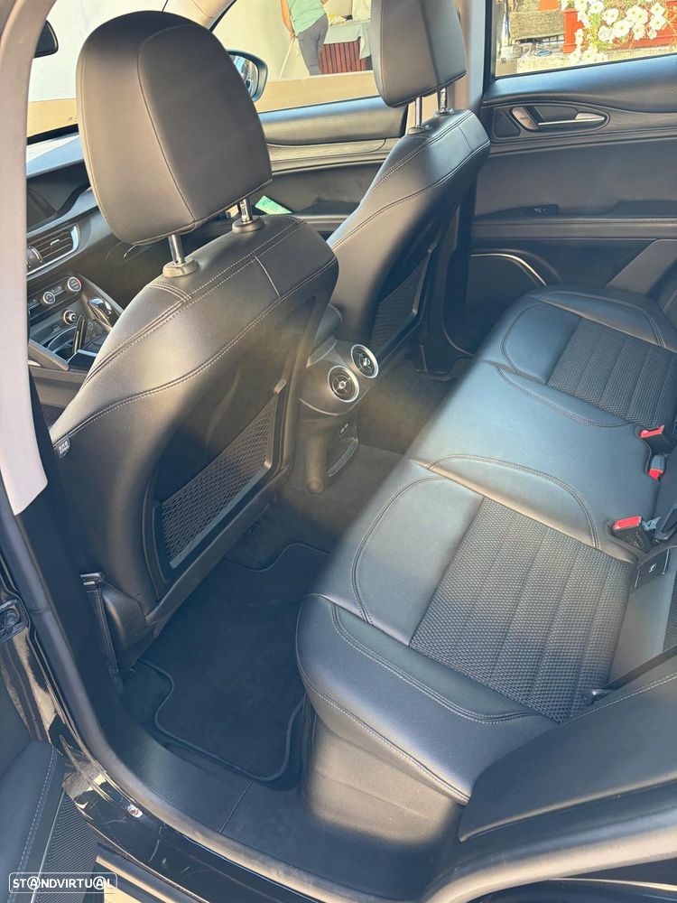 Alfa Romeo Stelvio 2.2 D Super AT8 - 6