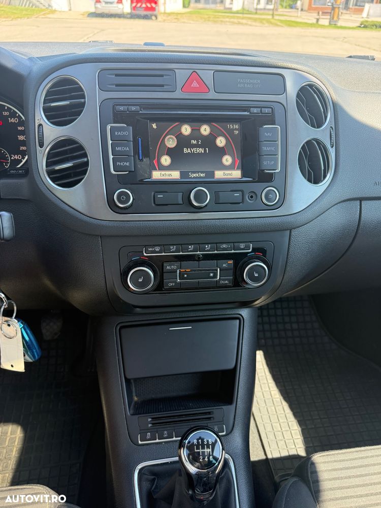 Volkswagen Tiguan - 10