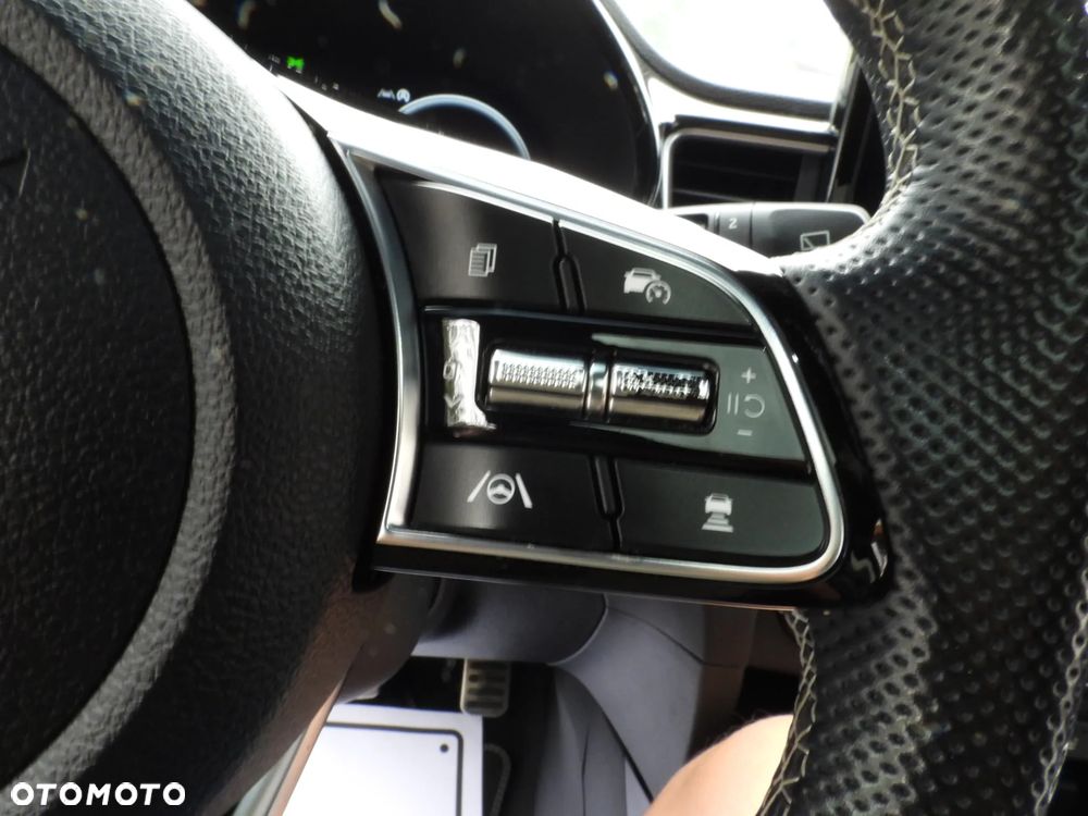 Kia ProCeed 1.5 T-GDI DCT7 OPF GT LINE - 33