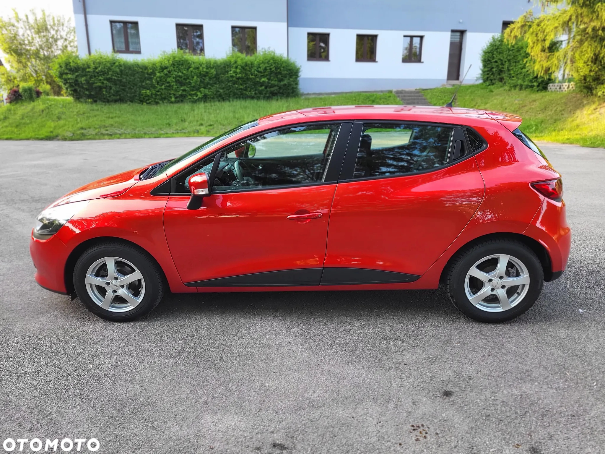 Renault Clio 1.2 16V 75 Experience - 9