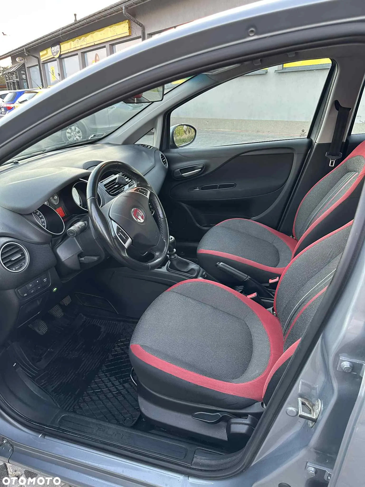 Fiat Punto - 7