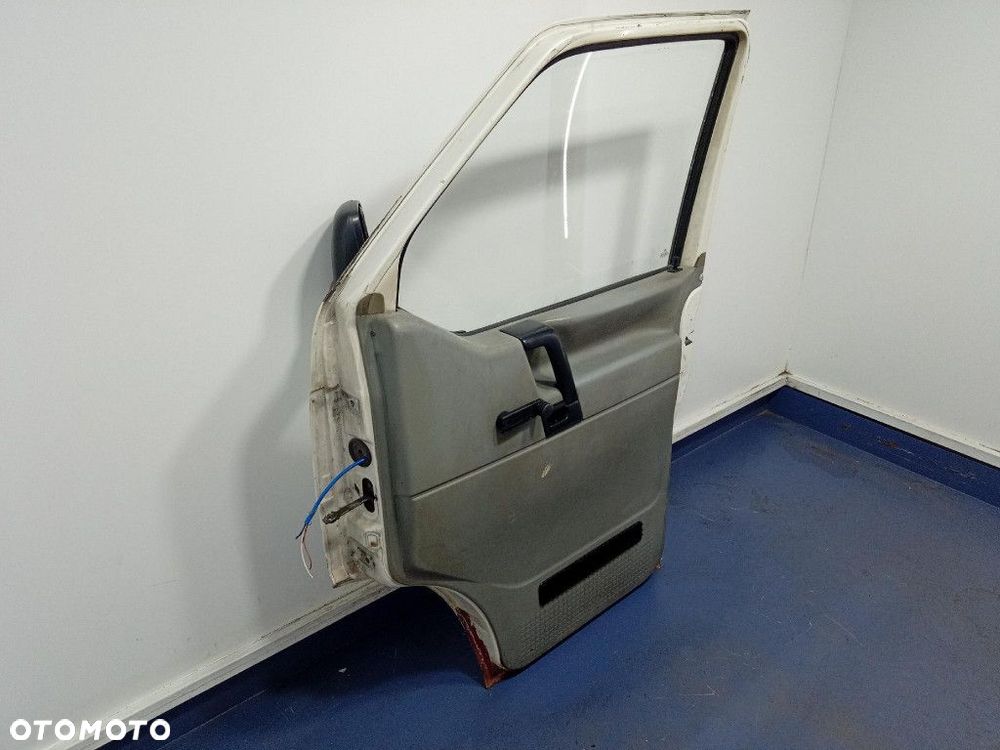 VOLKSWAGEN TRANSPORTER T4 DRZWI PRZÓD PRAWE  PRZEDNIE EU - 11