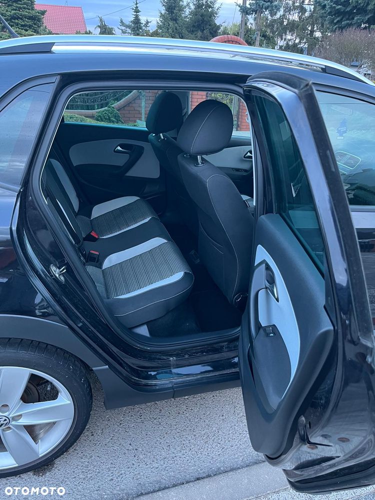 Volkswagen Polo Cross - 12