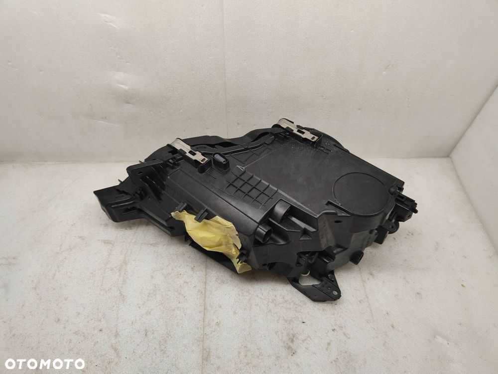 volvo xc60 mid led przód strona lewa 32404709 - 4