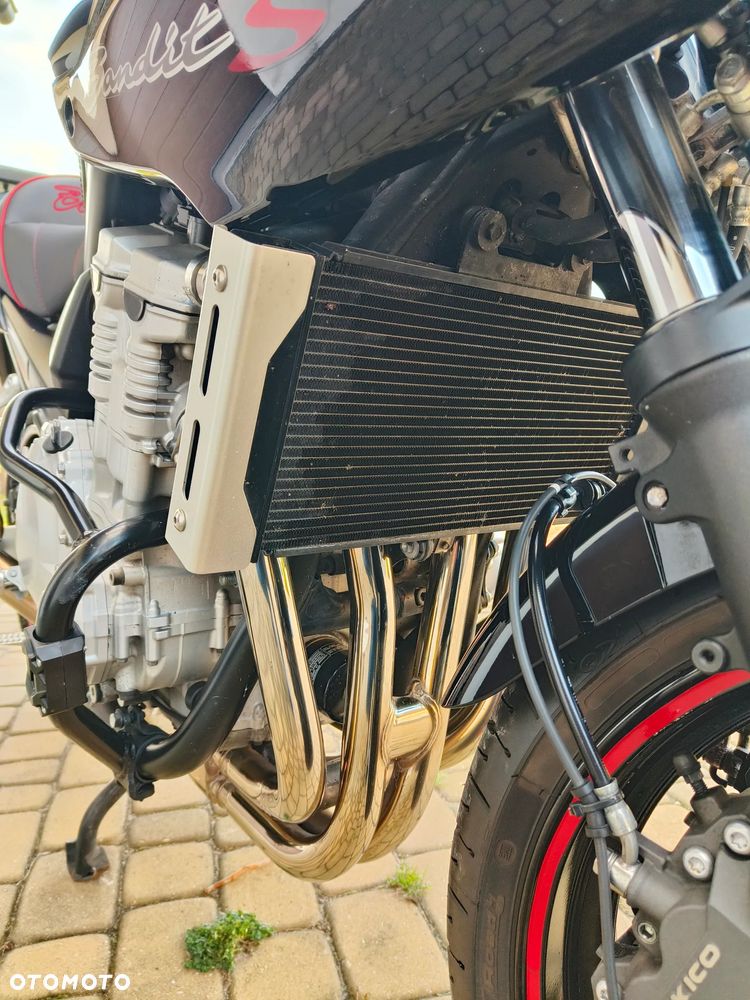 Suzuki Bandit - 30