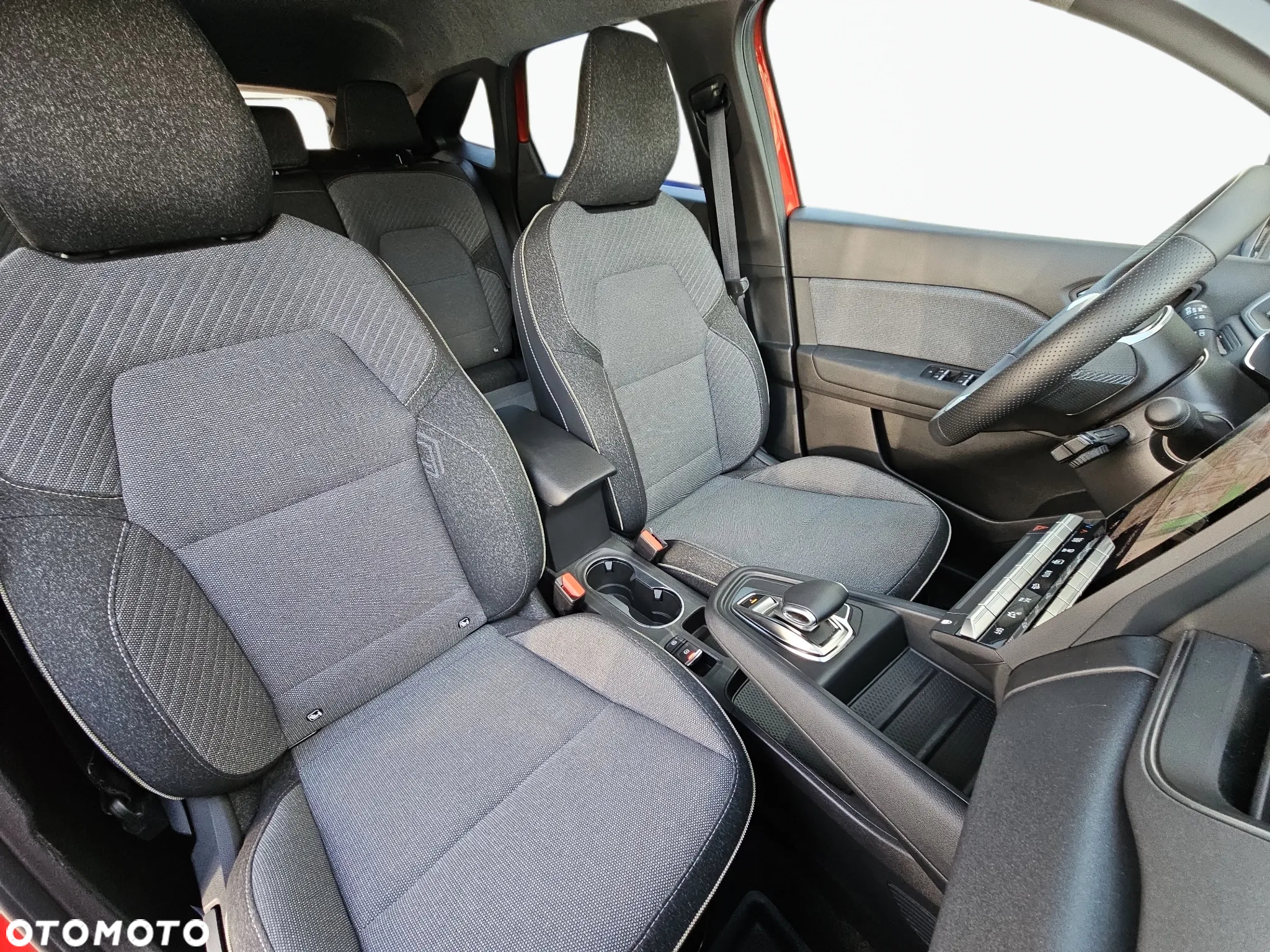 Renault Symbioz 1.6 E-Tech Full Hybrid 145 Techno - 17