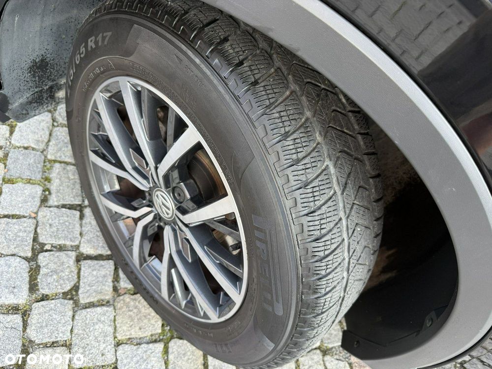 Volkswagen Tiguan - 23