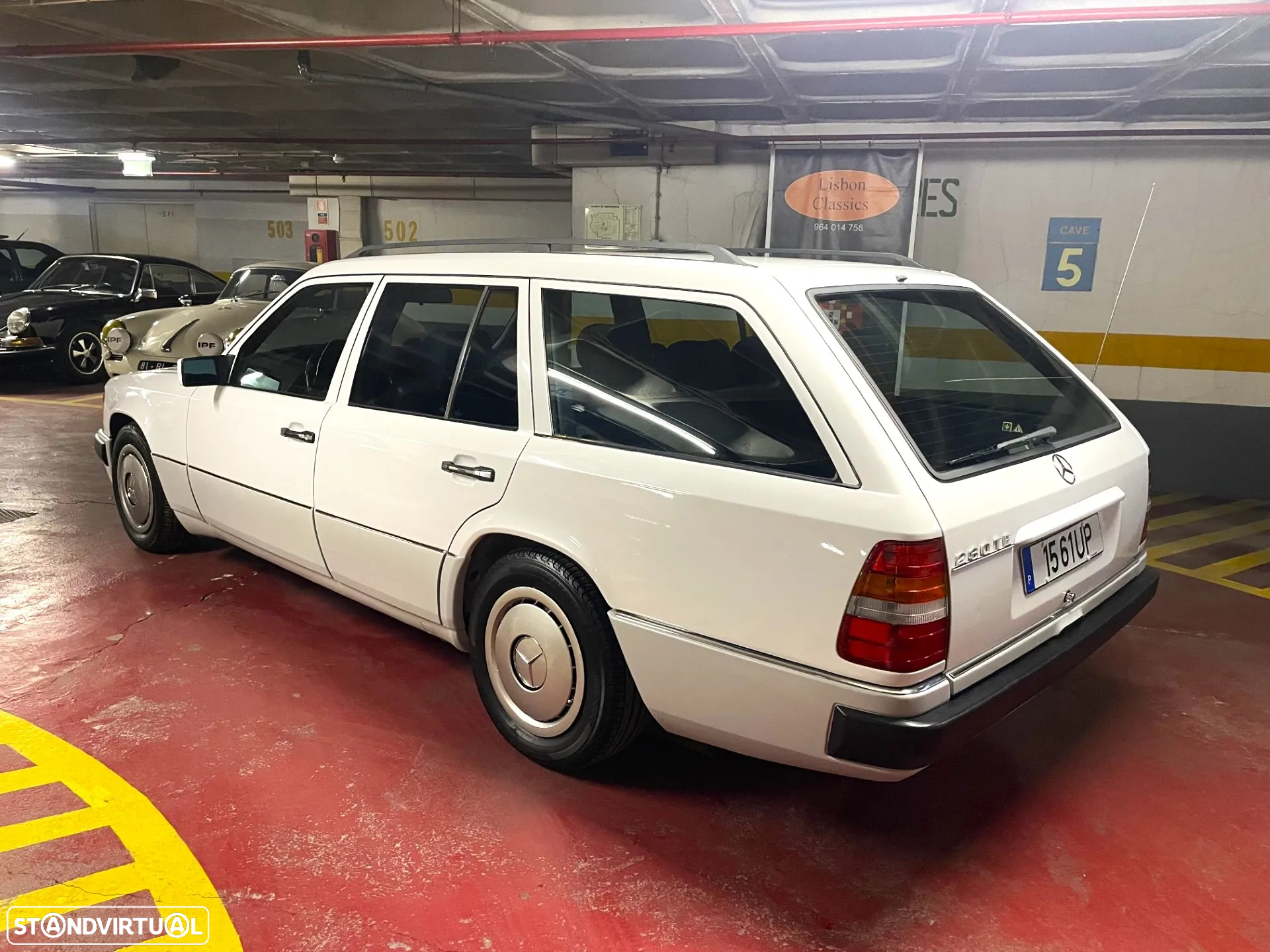 Mercedes-Benz 230 - 5