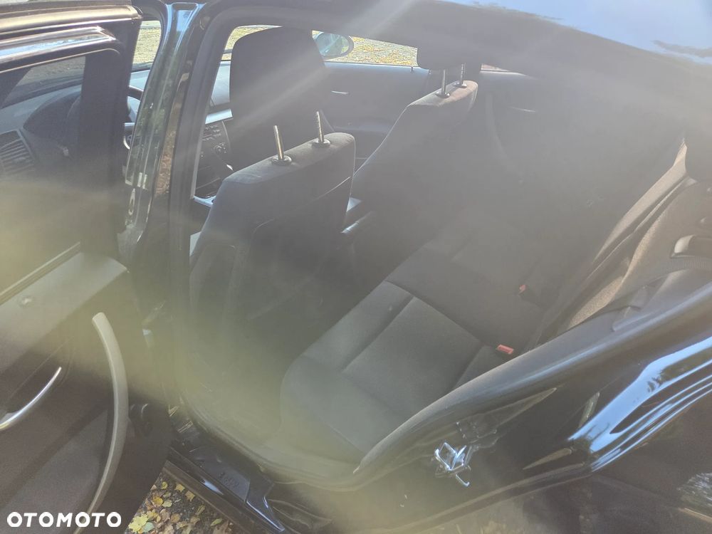 BMW Seria 1 118i - 9