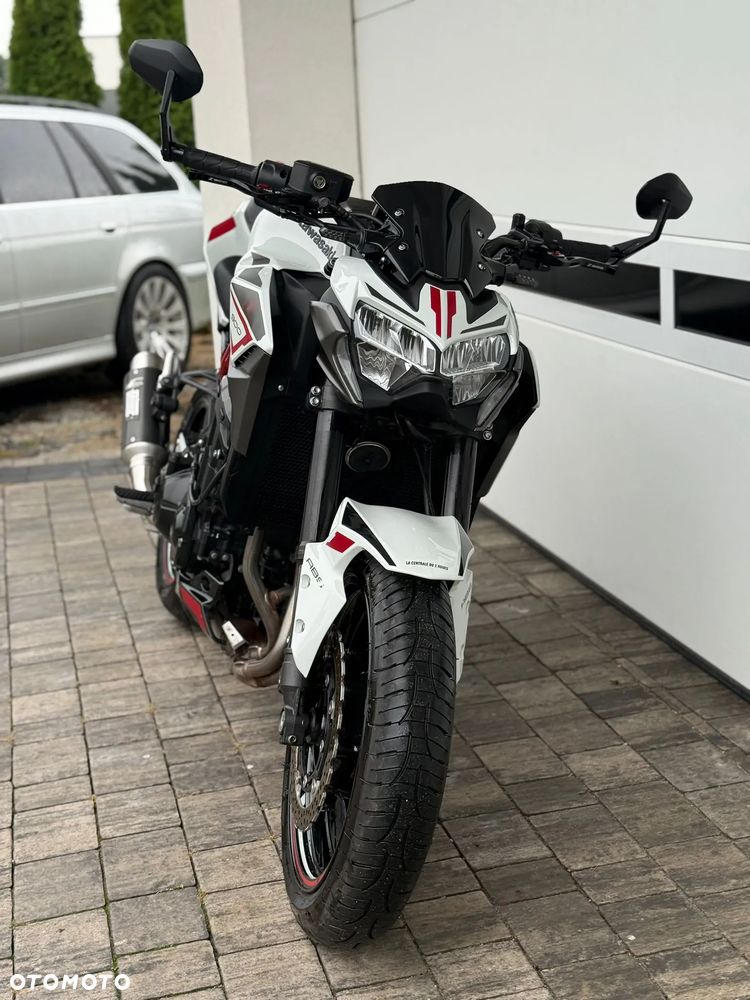 Kawasaki Z 900 - 3
