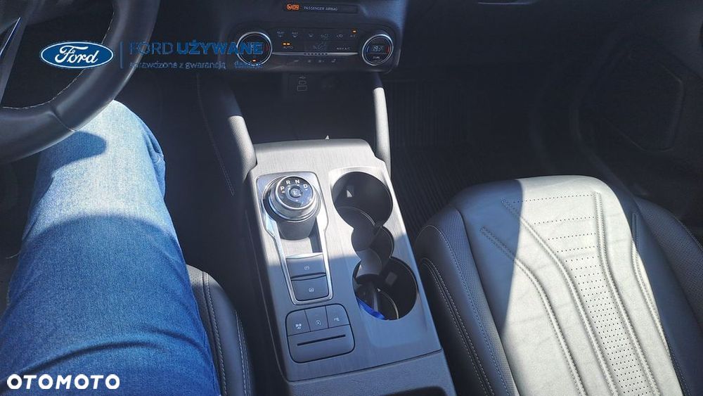 Ford Kuga - 17
