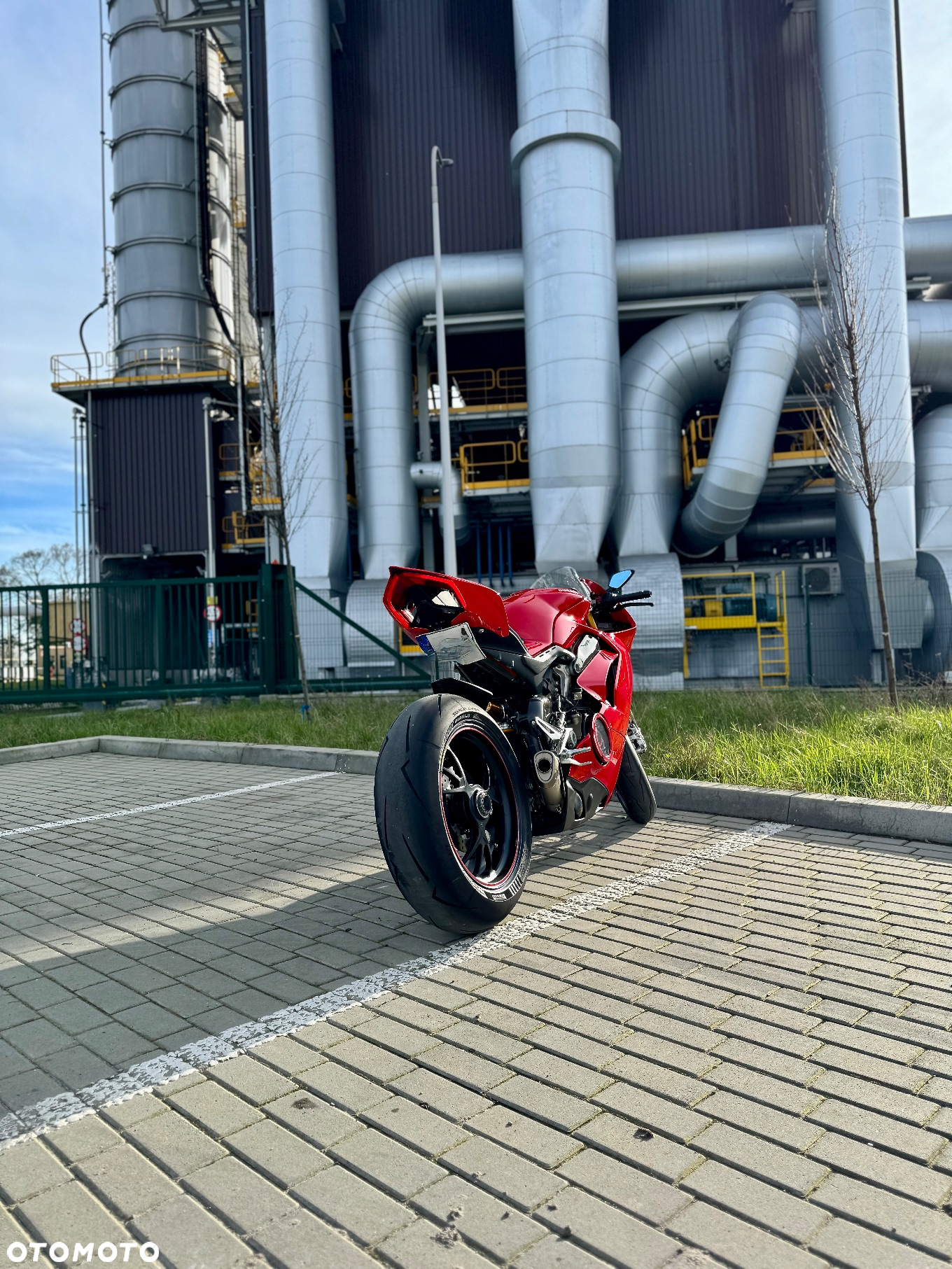 Ducati Panigale V4S - 8