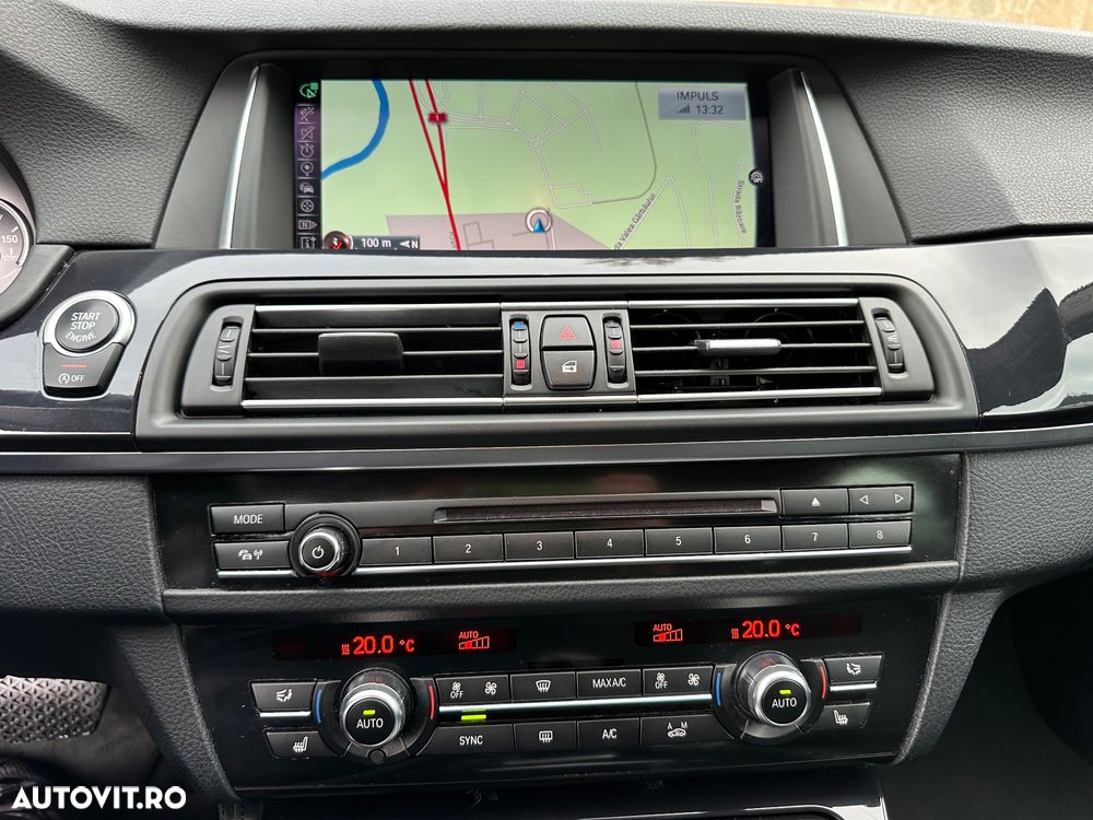 BMW Seria 5 520d Touring Aut. Luxury Line - 9