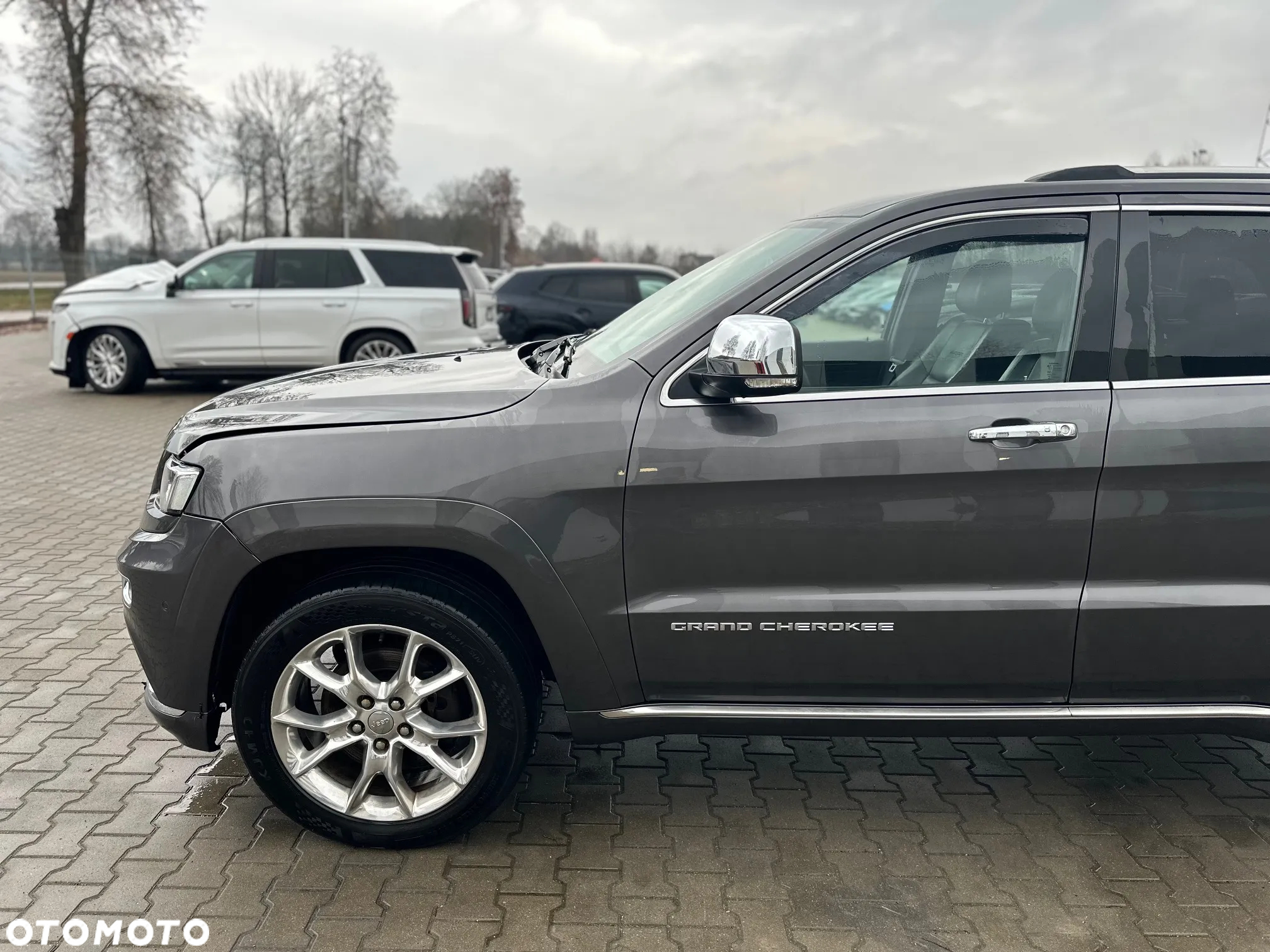 Jeep Grand Cherokee - 5