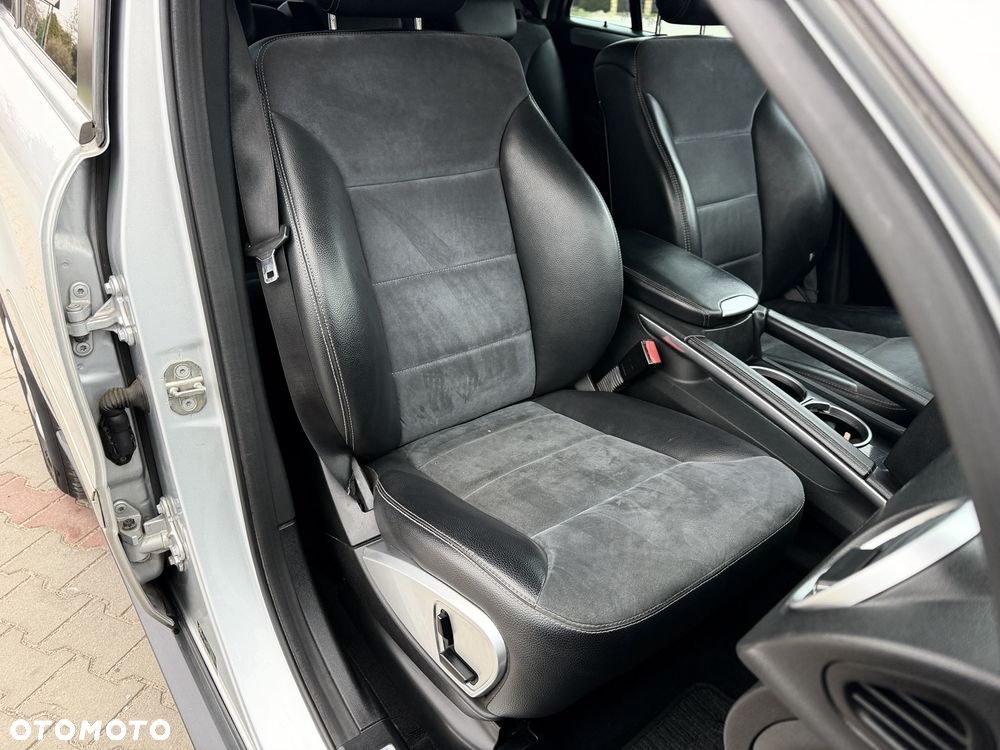 Mercedes-Benz ML - 11