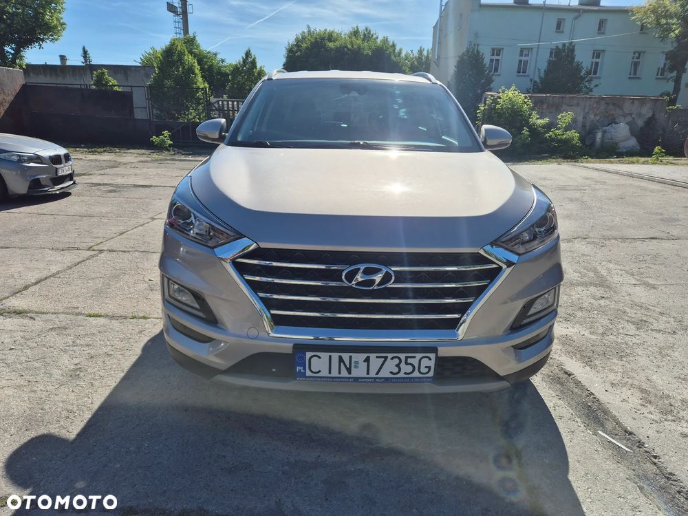 Hyundai Tucson - 2