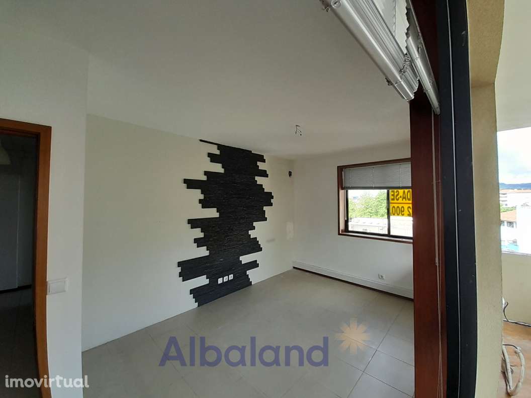 Escritório – Centro da cidade (por cima da segurança social) - Grande imagem: 2/8