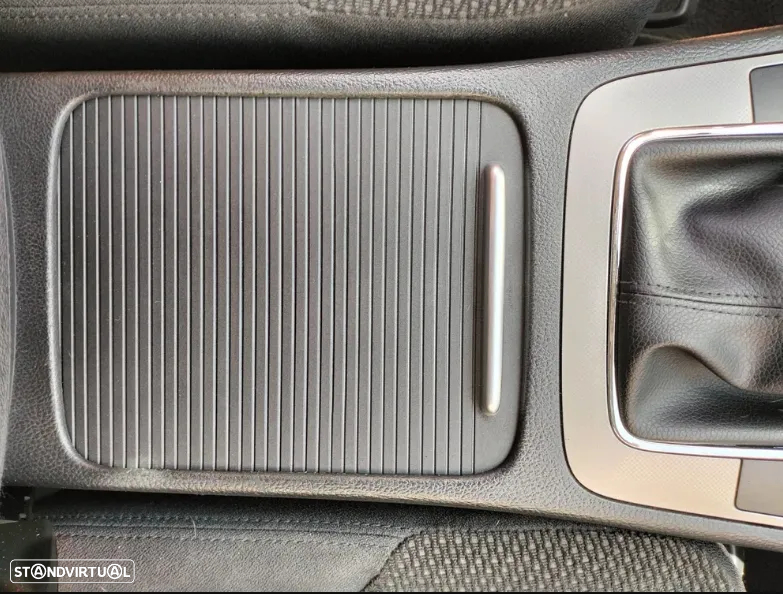 Cortina persiana deslizamento consola central VW Passat B6 B7 CC  NOVA - 11