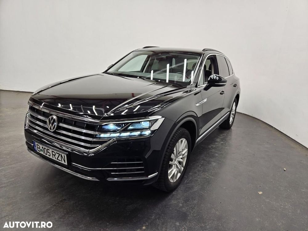 Volkswagen Touareg - 2
