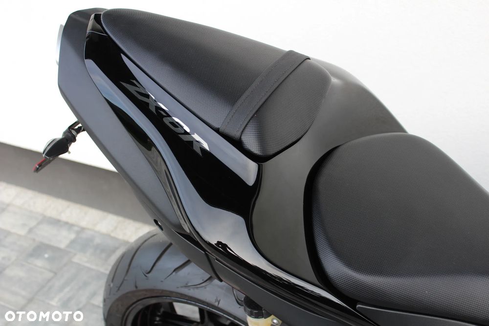 Kawasaki ZXR - 16