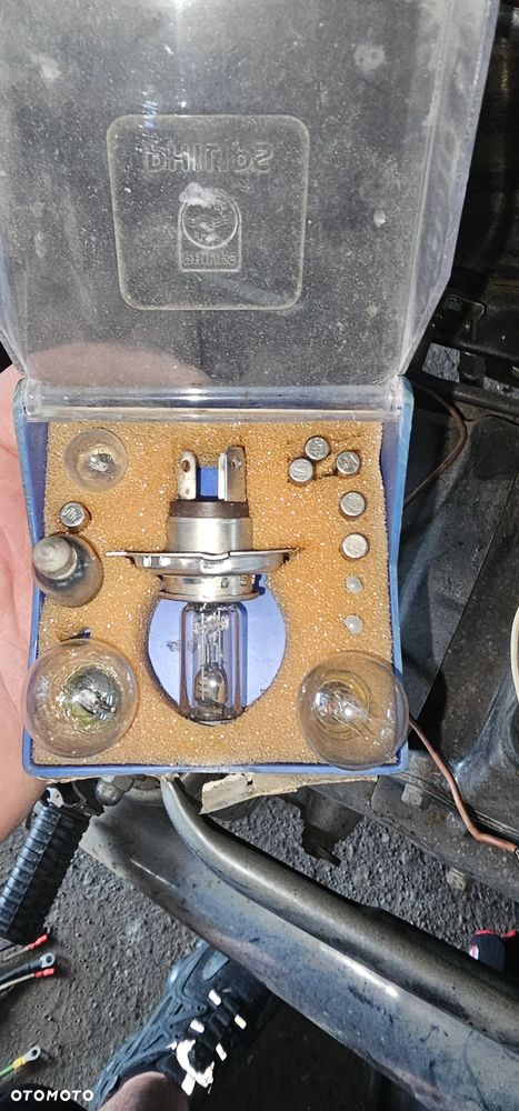 Yamaha XS - 24