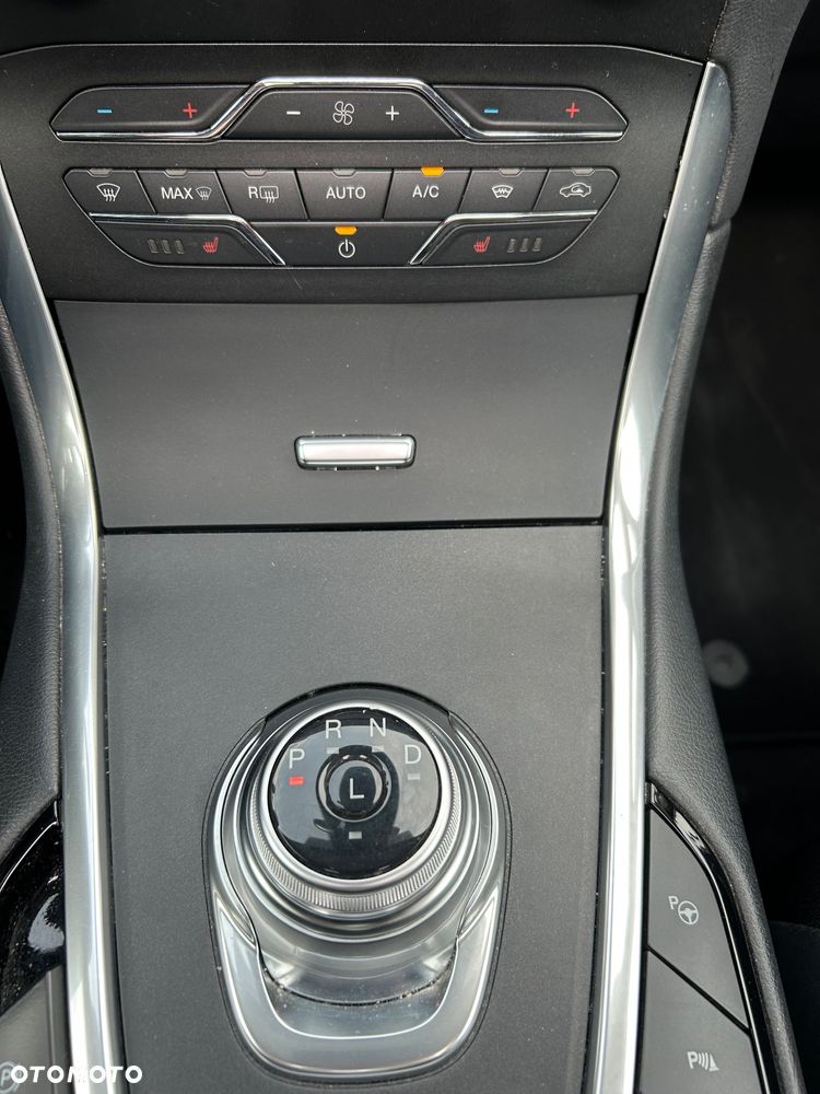 Ford Galaxy 2.5 Duratec FHEV TITANIUM - 22
