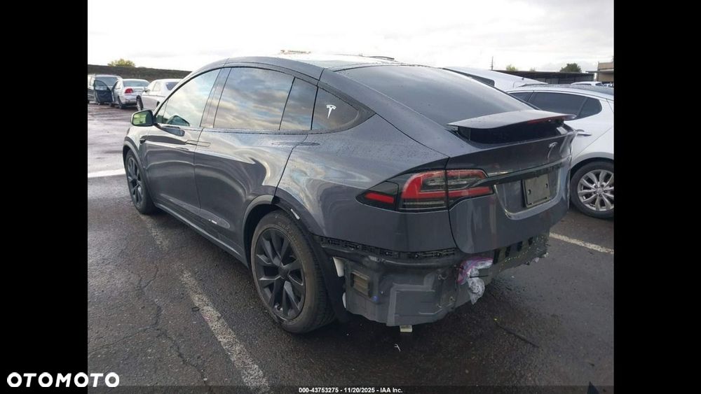 Tesla Model X AWD - 5