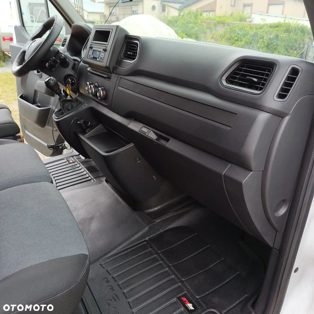 Renault Master - 11