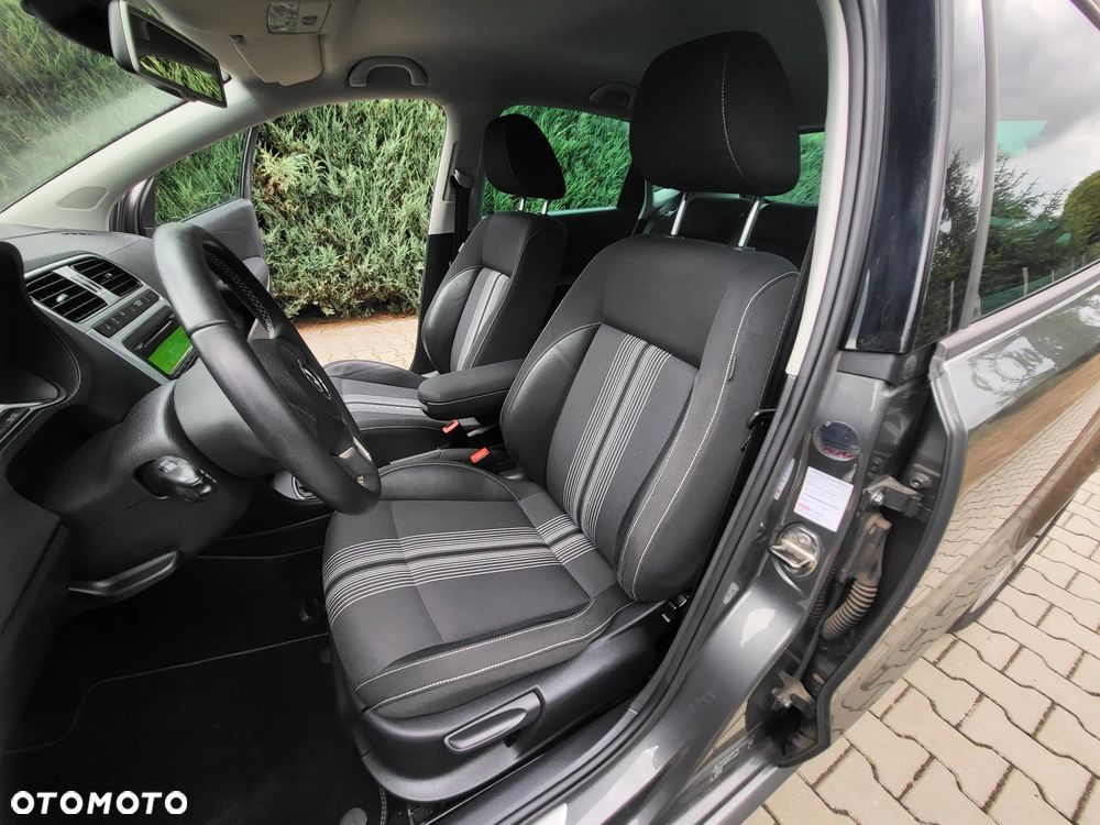 Volkswagen Polo - 6
