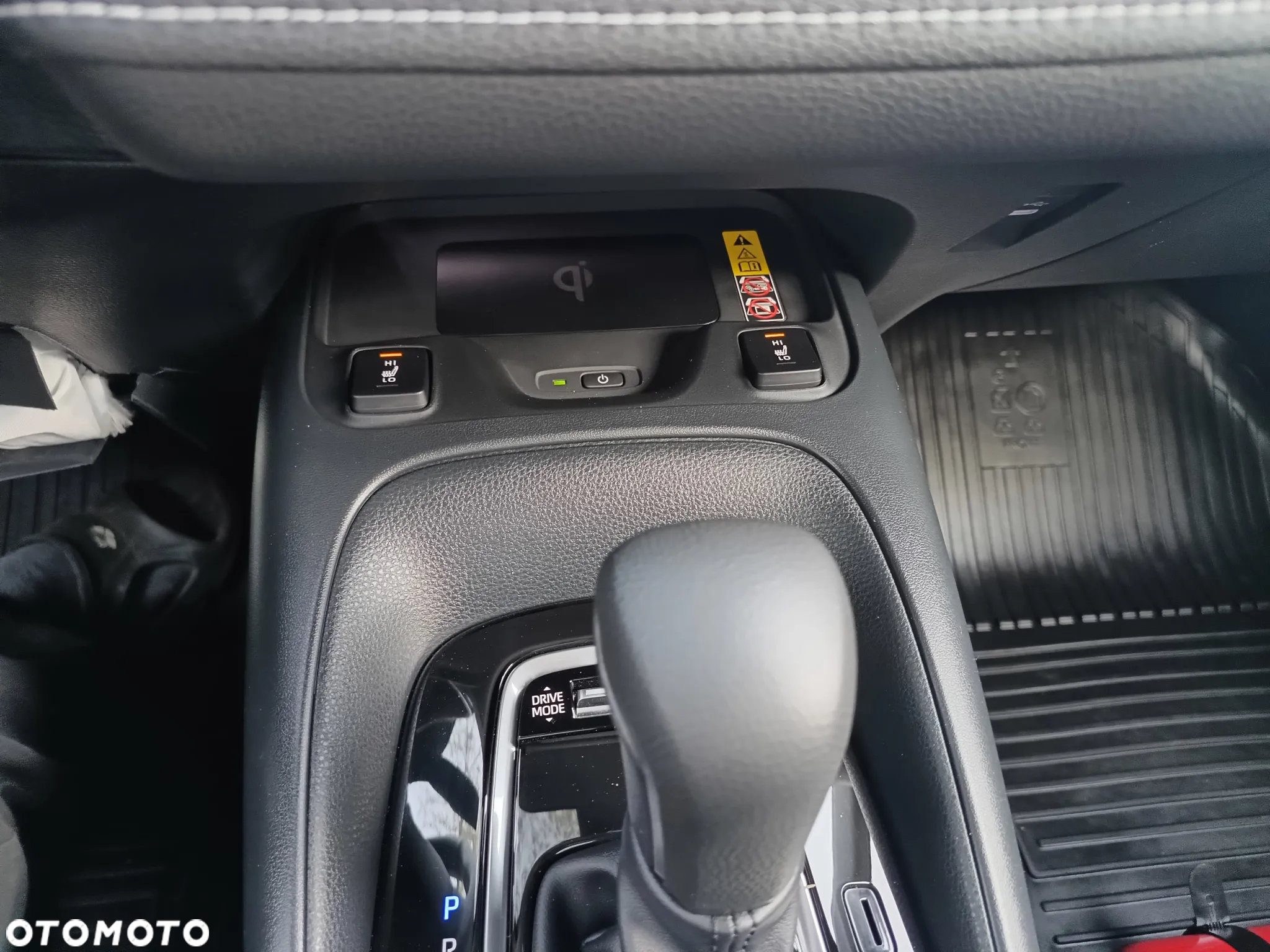 Toyota Corolla 1.8 Hybrid Style - 16