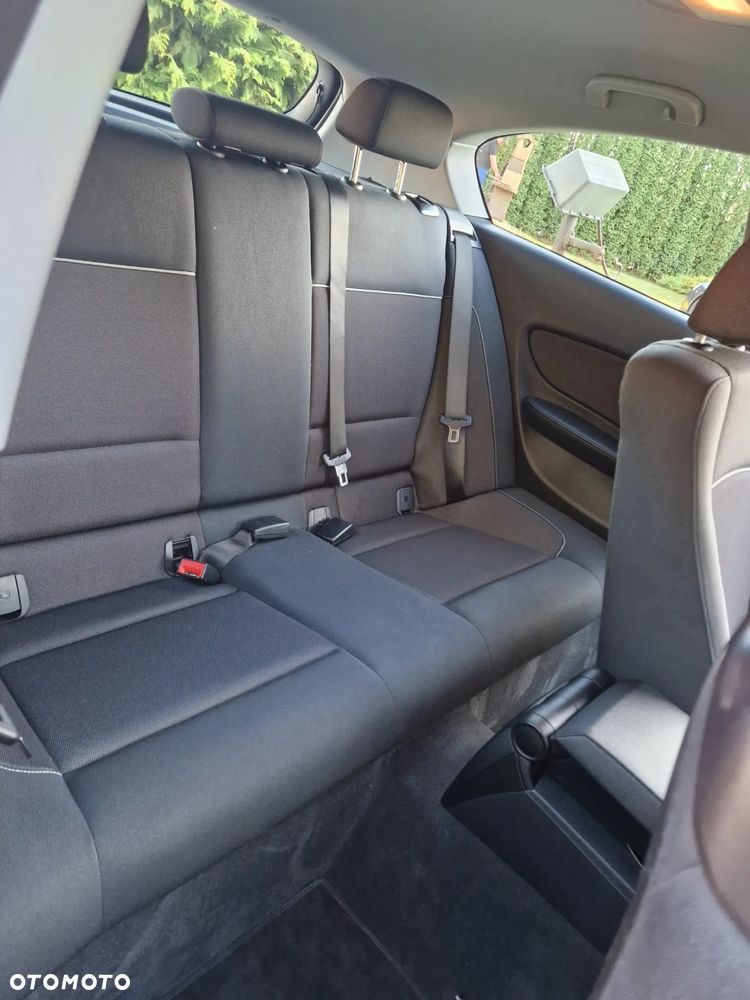 BMW Seria 1 116i - 18