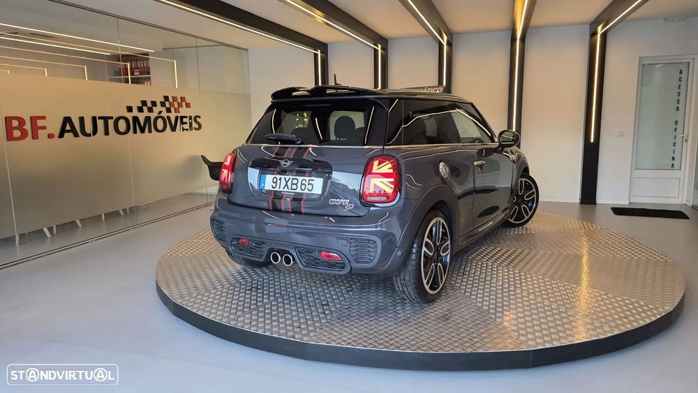 MINI 3 Portas Cooper SD Auto Desportiva - 19