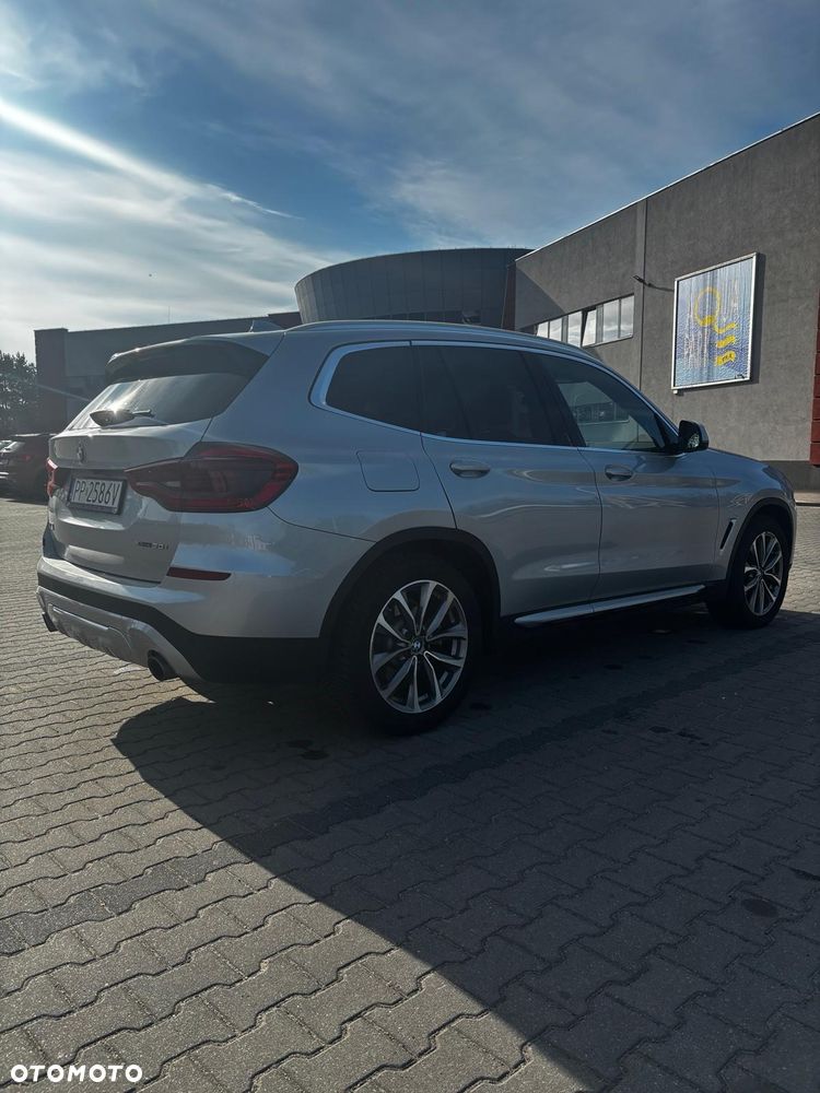 BMW X3 xDrive30i xLine - 17