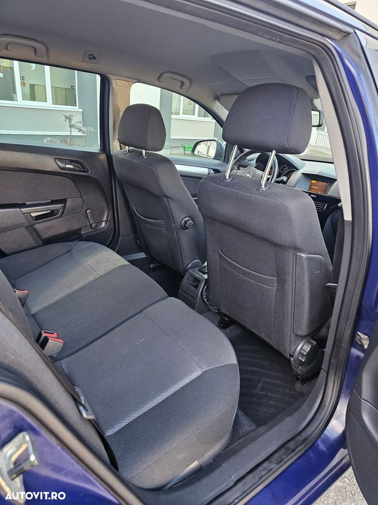 Opel Astra 1.7 CDTI - 4